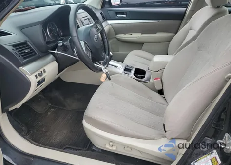 2013 Subaru Legacy 2.5I Premium из США, поврежденный, VIN 4S3BMBH62D3028811